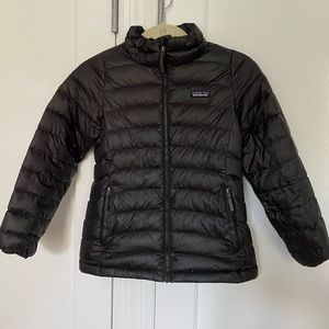 Kids Patagonia Black Down Jacket Size M (10)
